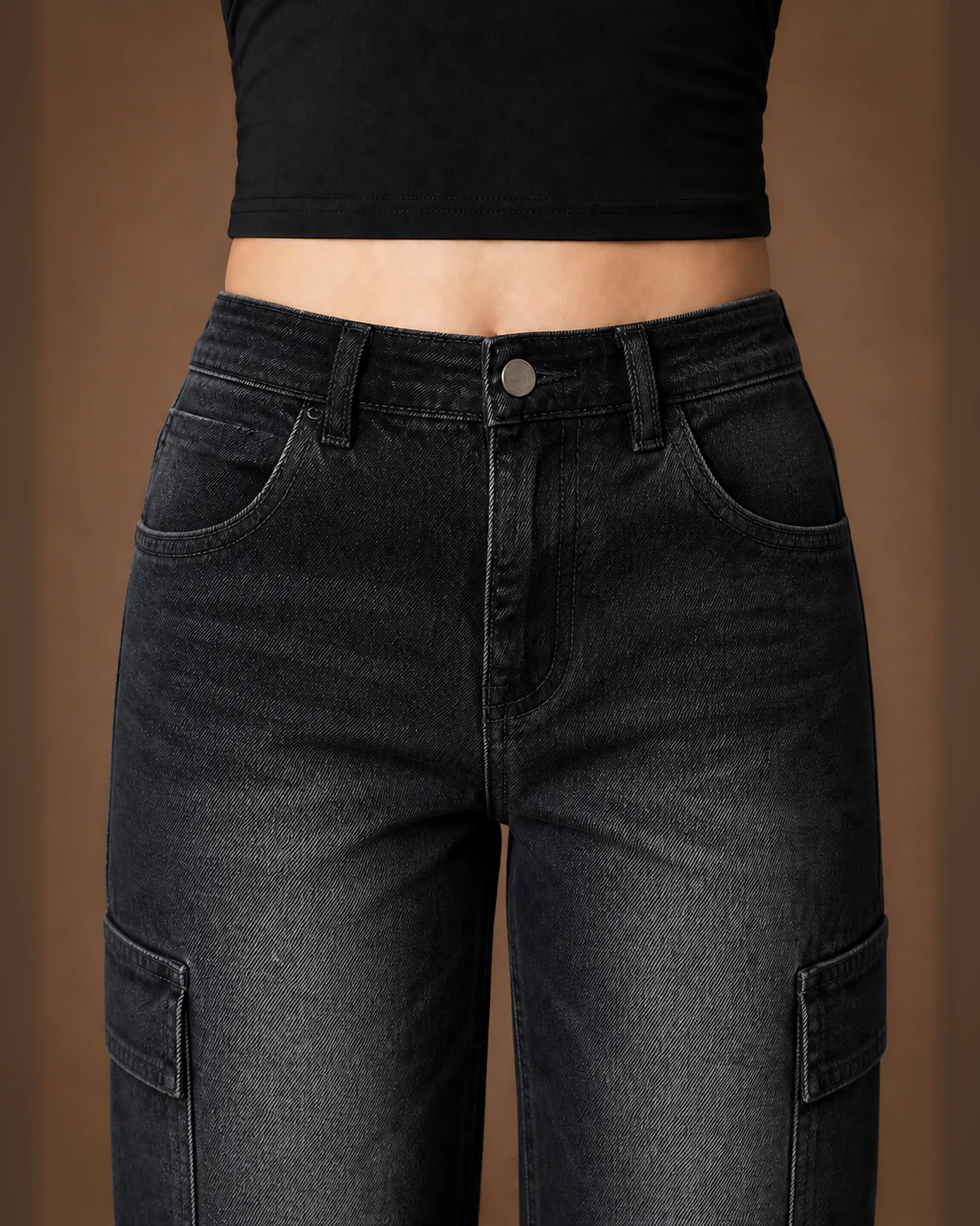 Black Cropped Tee and Washed Black Wide-Leg Cargo Jeans Set · fabric detail.